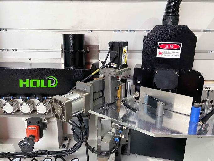 Кромкооблицовочный автоматический станок HOLD LASER S600 — фото 6
