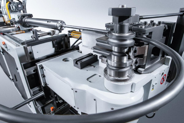 Автоматический трубогибочный станок с ЧПУ IRONMAC IB-CNC IB75CNC-2A-1S — фото 3