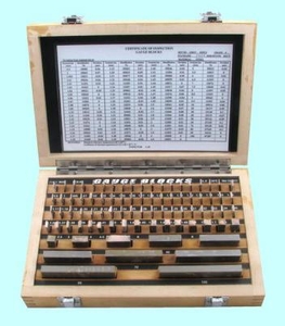 Наборы концевых мер длины № 1, кл.точн.2 (83 меры от 0,5 до 100мм) "CNIC" (ALDS 83) (cnic62279)