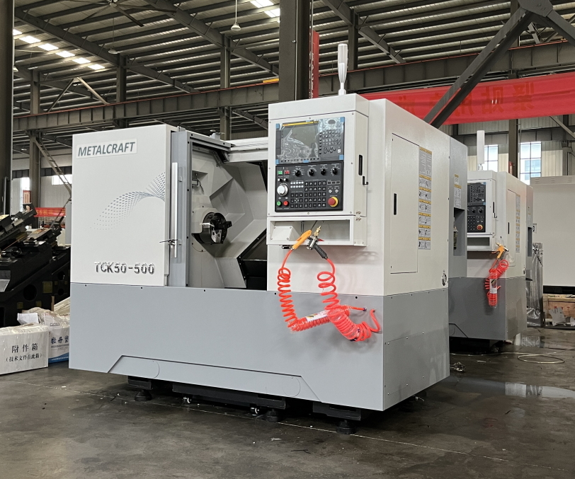 Горизонтальные токарные станки MetalCraft TCK50-500 c ЧПУ Fanuc (TCK50-500.F11/15.A2-6.8K.203T) — фото 3