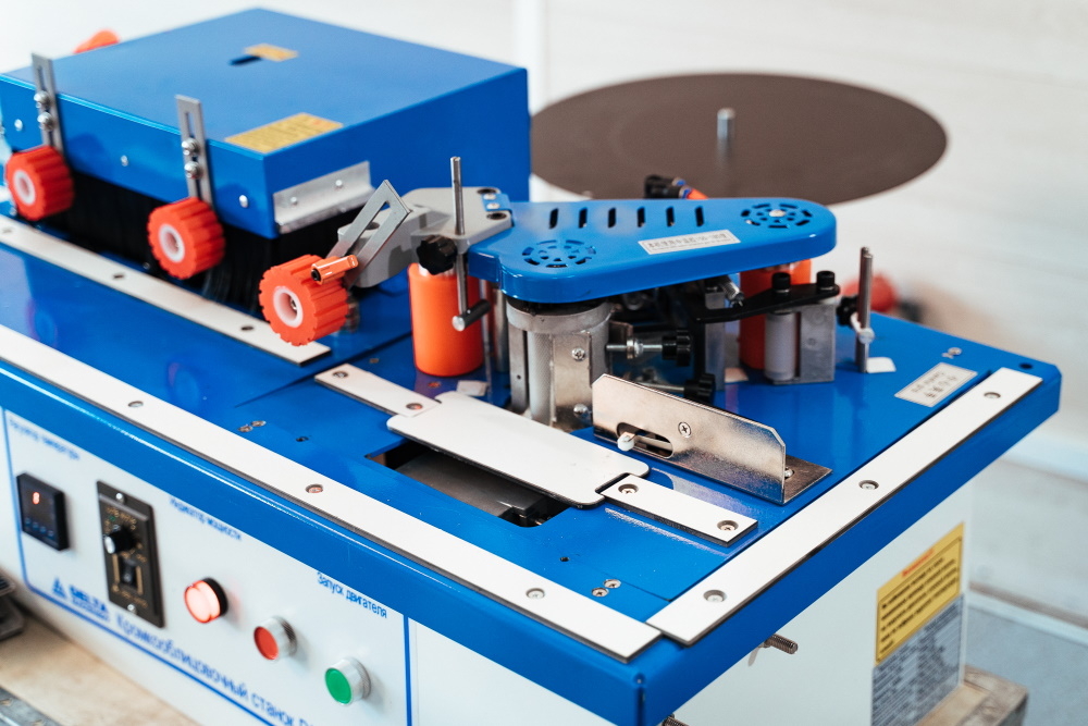 Кромкооблицовочный станок DELTAMACHINERY DM-107 Pro — фото 4