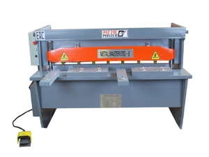 Электромеханическая гильотина Metal Master ETG 1330E