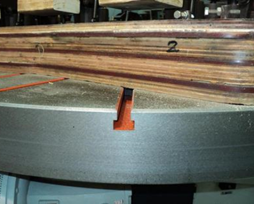Копировально–фрезерный станок DELTAMACHINERY DW-1700 карусельного типа — фото 6