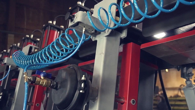Пресс гидравлический для бруса IRONMAC Press 200/12HP — фото 6